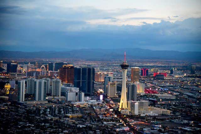 Vegas Wedding Pacakges includes Helicopter-Flight-and-Ceremony-over-the-Las-Vegas-Strip-aerial-view